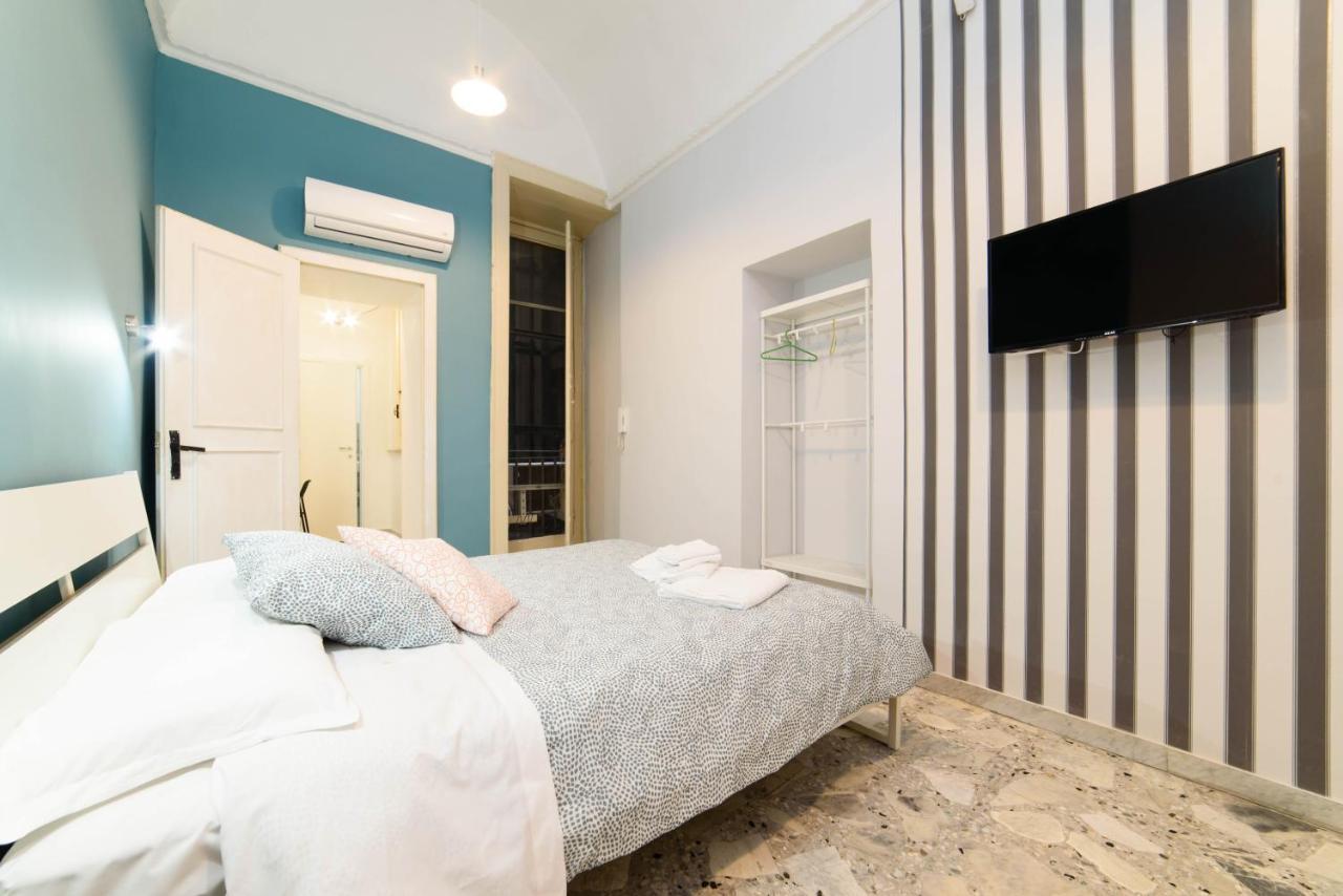 Sofia Rooms Наполи Екстериор снимка
