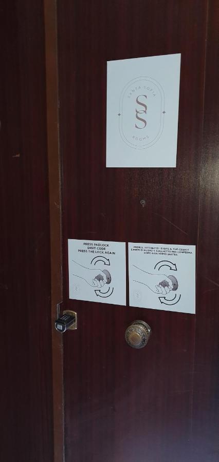 Sofia Rooms Наполи Екстериор снимка
