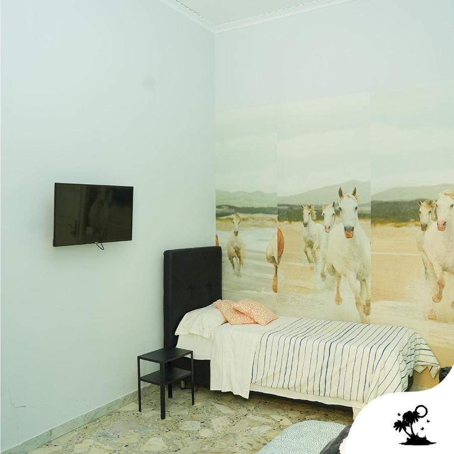 Sofia Rooms Наполи Екстериор снимка