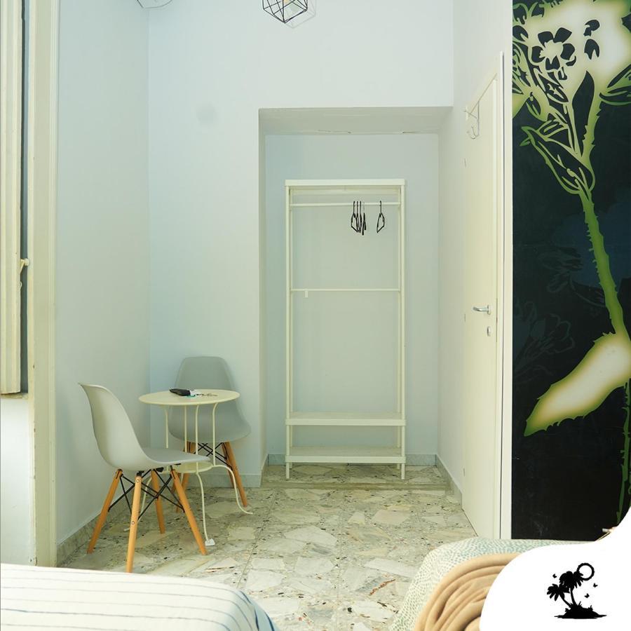 Sofia Rooms Наполи Екстериор снимка