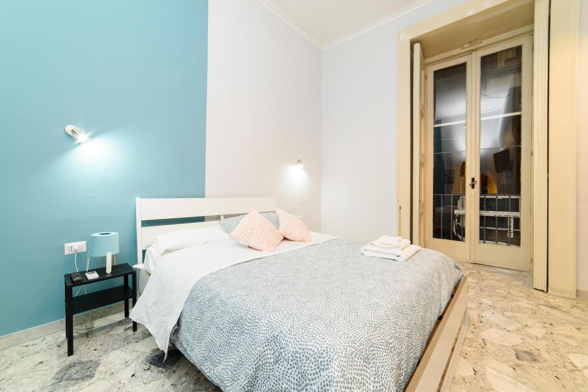Sofia Rooms Наполи Стая снимка