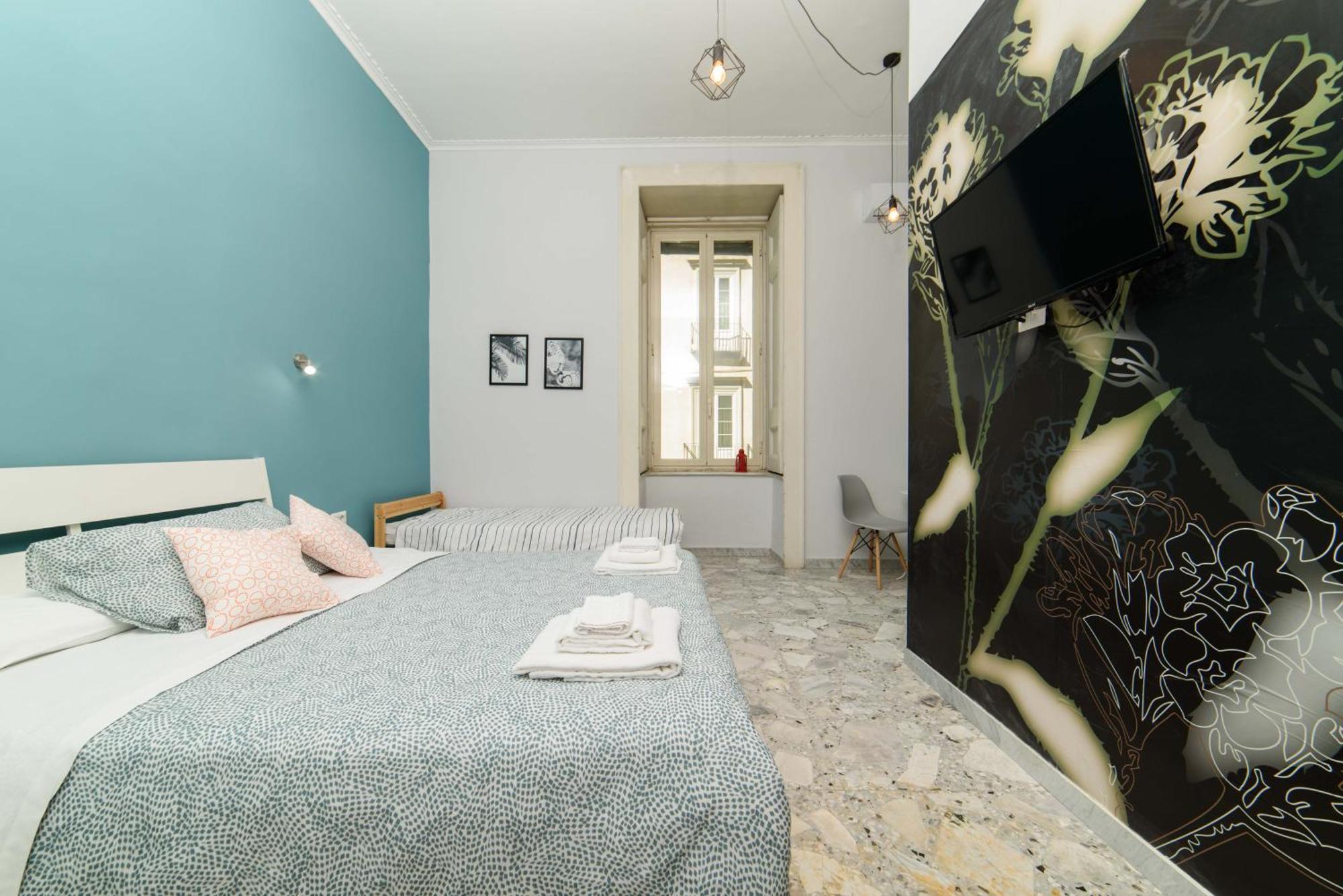 Sofia Rooms Наполи Стая снимка