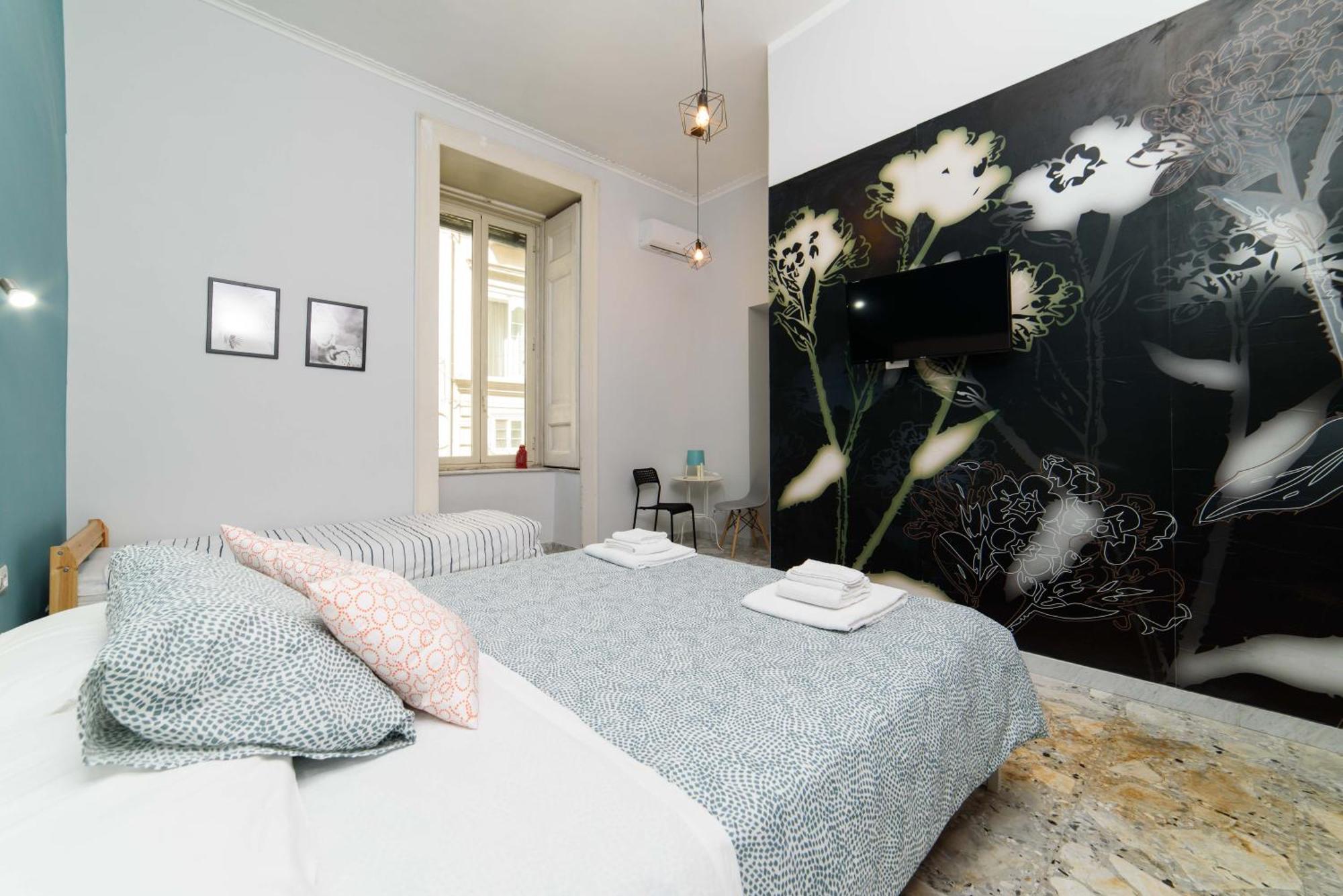Sofia Rooms Наполи Стая снимка
